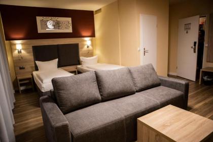 BlnCty Hotel - image 19