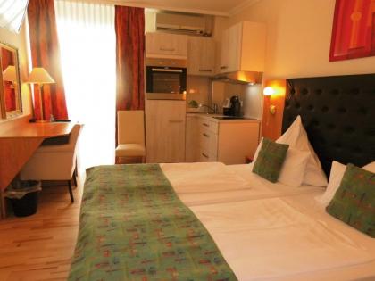 Hotel Aviv - image 6