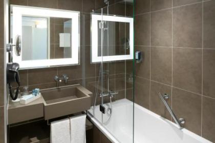 Novotel Berlin Mitte - image 8