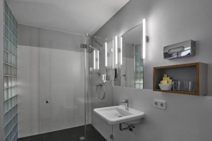 Hotel 38 - image 8
