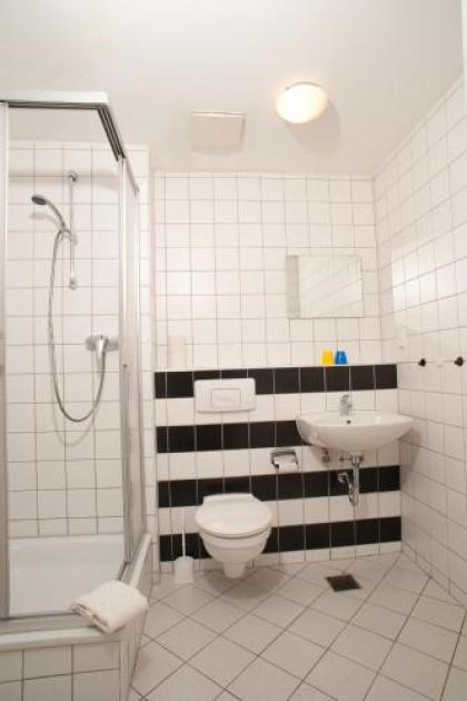 Steps-Hotel - image 2