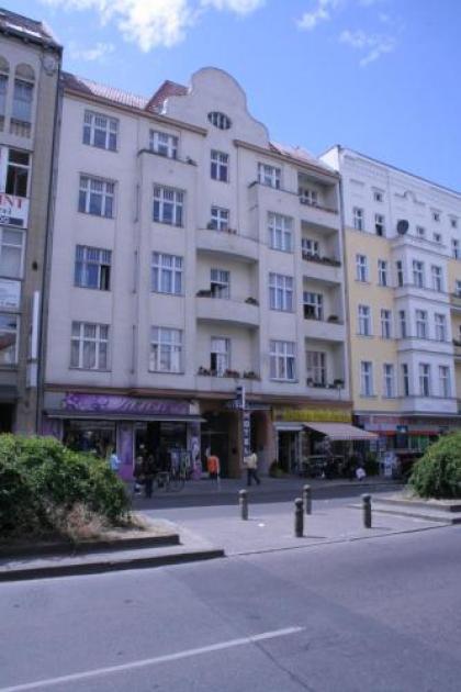 Hotel am Hermannplatz - image 1