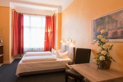 Hotel am Hermannplatz - image 14