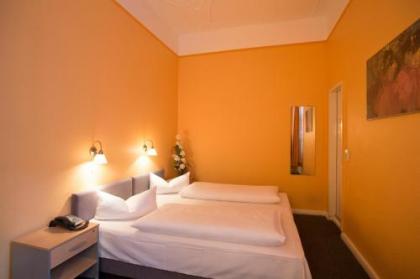 Hotel am Hermannplatz - image 16