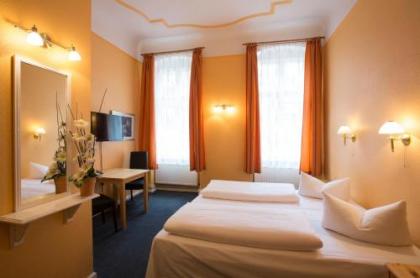 Hotel am Hermannplatz - image 6