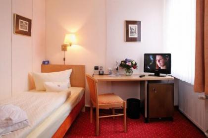 Hotel Benn - image 2