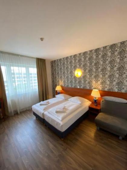 Hotel Atrium Charlottenburg - image 5
