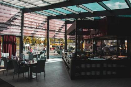 Park Inn By Radisson Berlin Alexanderplatz - image 6