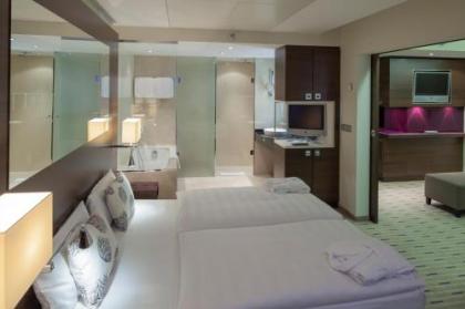 Park Inn By Radisson Berlin Alexanderplatz - image 9