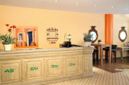 Hotel Chateau Kurfürstendamm - image 12