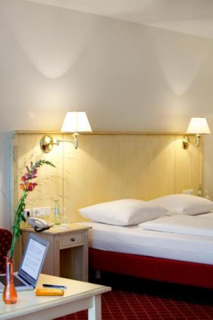 Hotel Chateau Kurfürstendamm - image 15