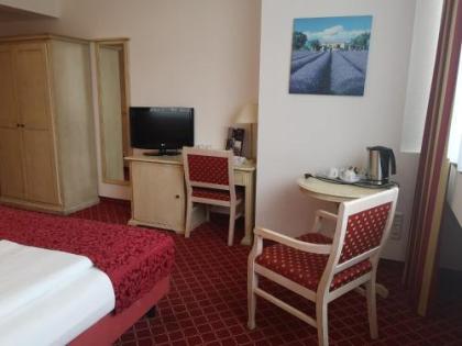 Hotel Chateau Kurfürstendamm - image 2