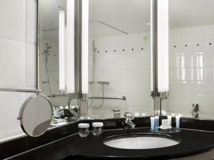 Hilton Berlin - image 20