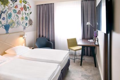 Mercure Hotel Berlin City - image 10