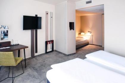 Mercure Hotel Berlin City - image 14