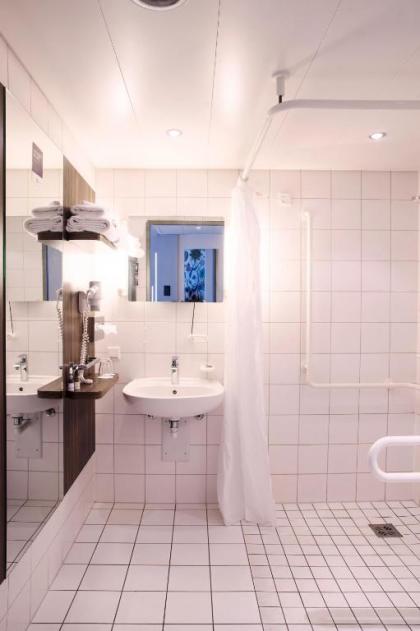 Mercure Hotel Berlin City - image 16