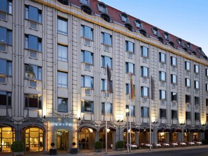 Hotel Luc Autograph Collection - image 1