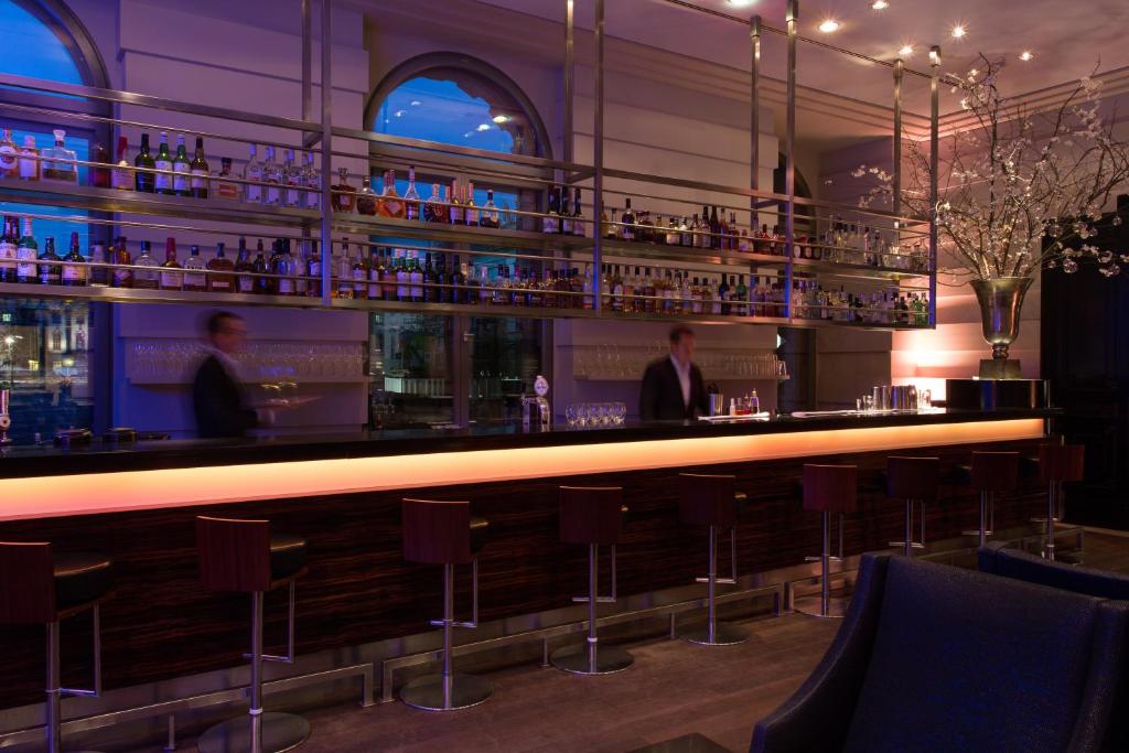 Rocco Forte Hotel De Rome - image 7