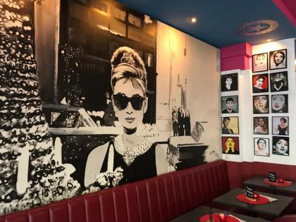 Hollywood Media Hotel AM Kurfurstendamm - image 12