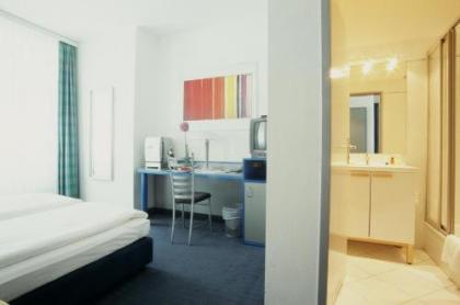 Hotel Alt - Tegel - image 1