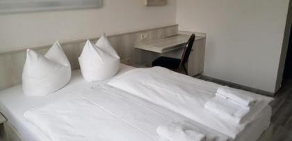 Central-Hotel Tegel - image 11