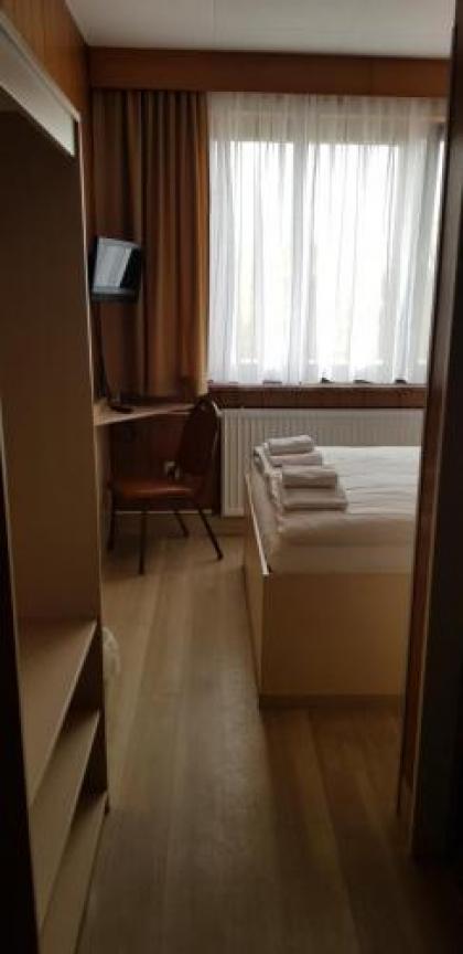 Central-Hotel Tegel - image 17