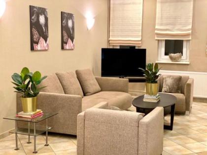 Hotel Arena Rooms - Berlin Mitte - image 1