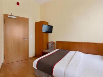 Hotel Bohemia by Vivere Stays - image 11