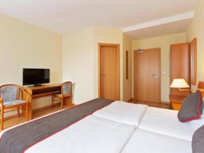 Hotel Bohemia by Vivere Stays - image 20