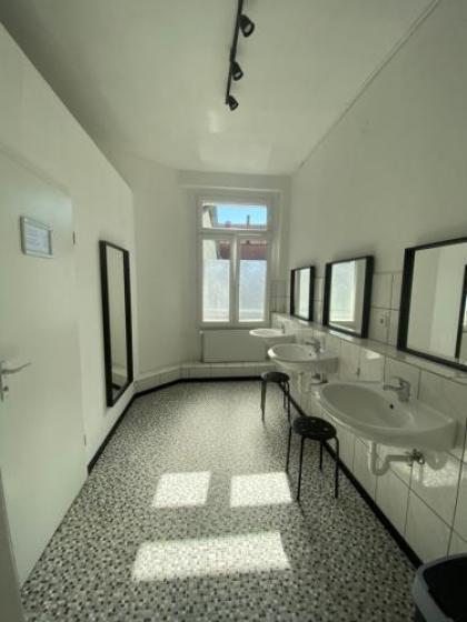 Hotel AVAlex - image 7