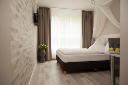 Hotel Kiez Pension Berlin - image 19