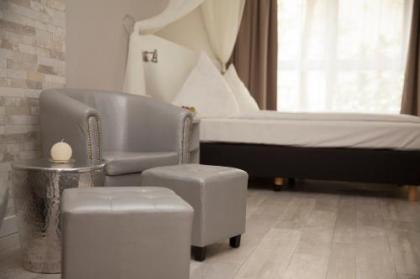 Hotel Kiez Pension Berlin - image 8