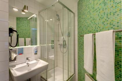 MEININGER Hotel Berlin Alexanderplatz - image 17