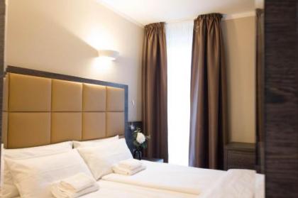 Hotel Delta am Potsdamer Platz - image 2