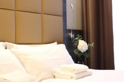 Hotel Delta am Potsdamer Platz - image 9