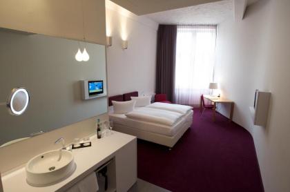 Wyndham Garden Berlin Mitte - image 17