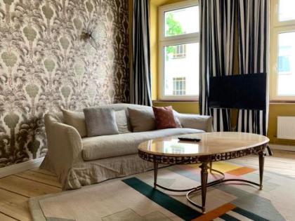 Brilliant Apartments - image 10
