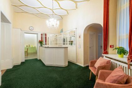 W22 Hotel am Kurfürstendamm - image 25