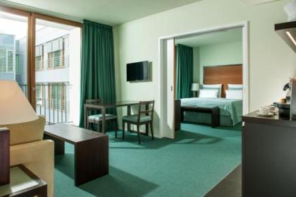 Clipper City Home Apartments Berlin - image 1