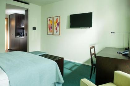 Clipper City Home Apartments Berlin - image 14