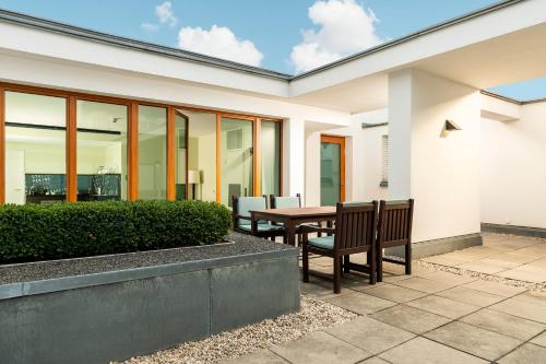 Clipper City Home Apartments Berlin - image 2
