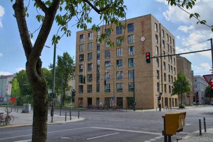Hotel 4 Youth AM Mauerpark Berlin Mitte - image 1