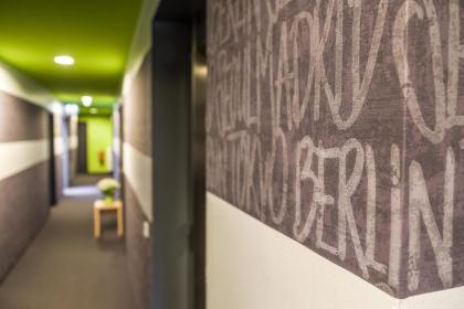 Hotel 4 Youth AM Mauerpark Berlin Mitte - image 3