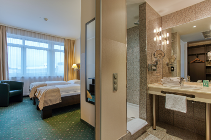 Centro Hotel Kurfurstendamm - image 3
