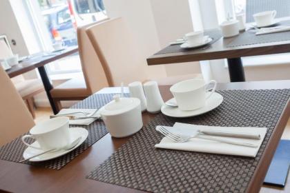ADELANTE Boutique Hotel - image 14