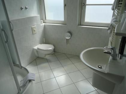 Hotel und Rasthof AVUS - image 21