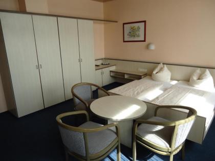 Hotel und Rasthof AVUS - image 29