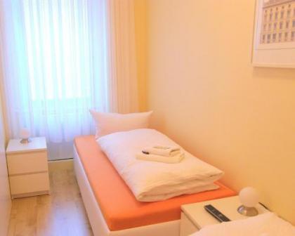 City Guesthouse Pension Berlin - image 11