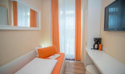 City Guesthouse Pension Berlin - image 13
