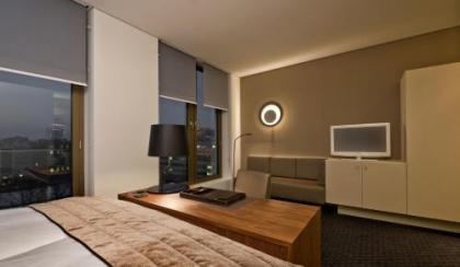 Cosmo Hotel Berlin Mitte - image 2